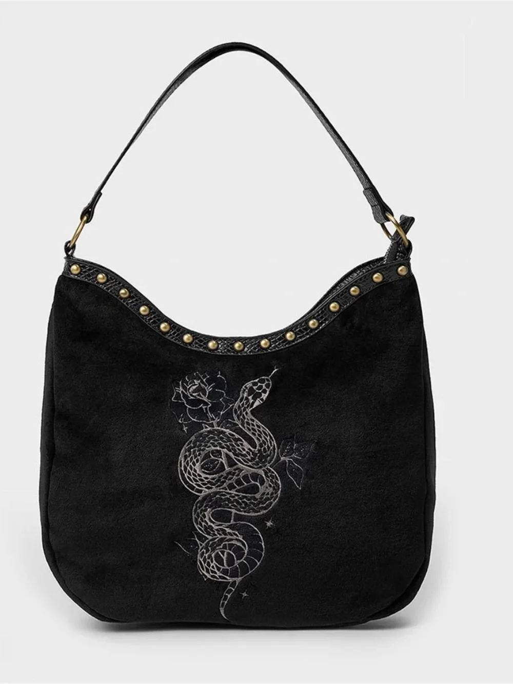 Killstar edgy shoulder